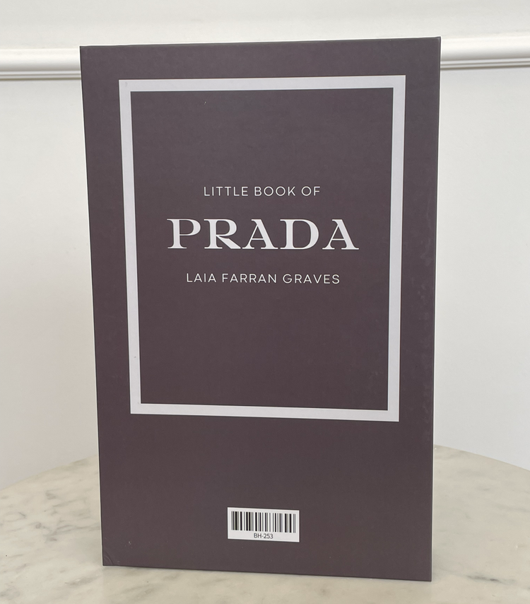 Book Cover Prada Laia